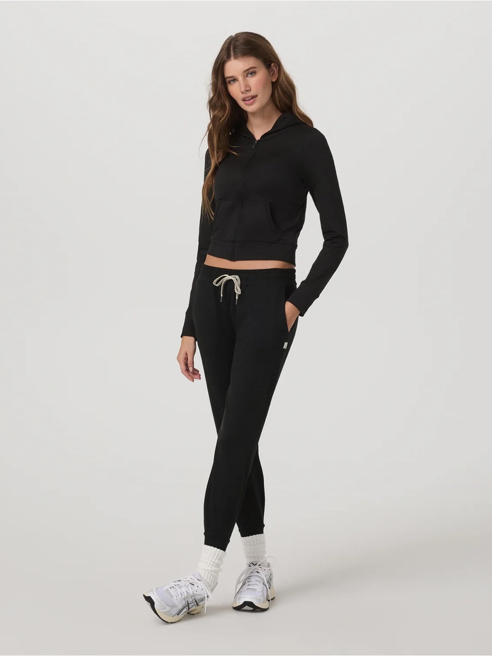 Vuori Performance Jogger Pants Black Women’s Size Medium